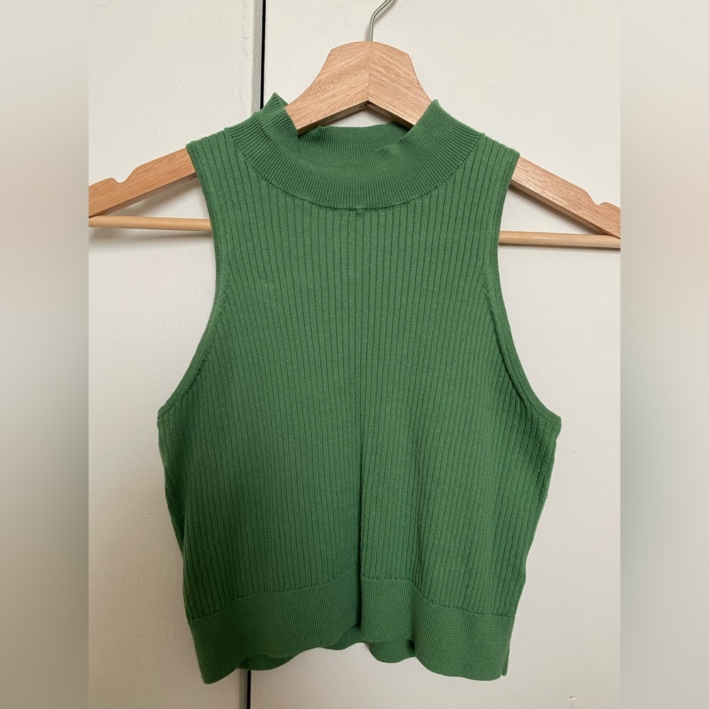 Uniqlo Mockneck Knit tank top